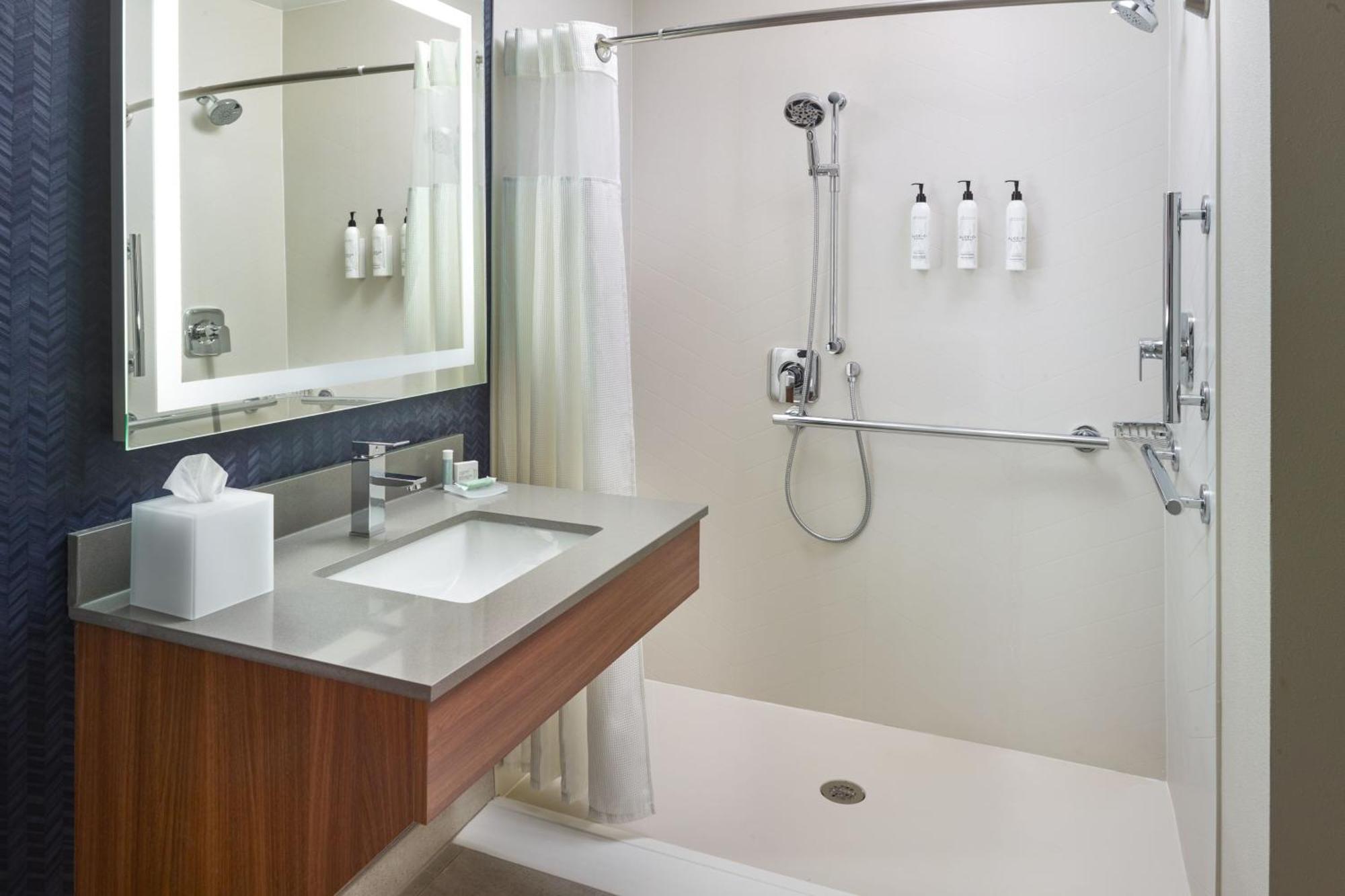 Fairfield Inn & Suites Atlanta Mcdonough Exterior photo