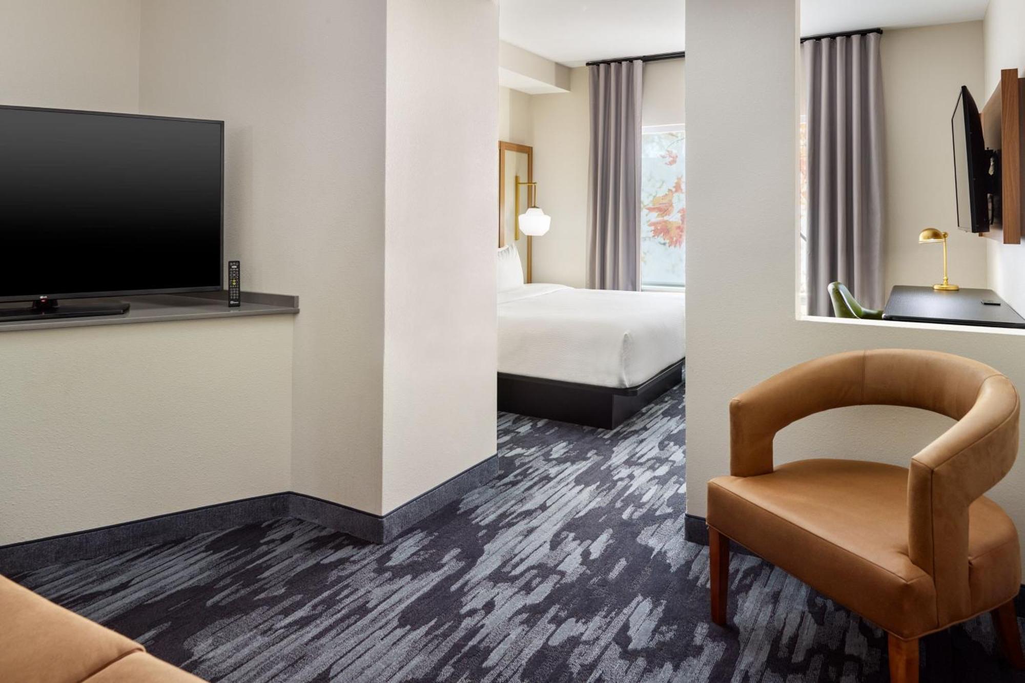 Fairfield Inn & Suites Atlanta Mcdonough Exterior photo