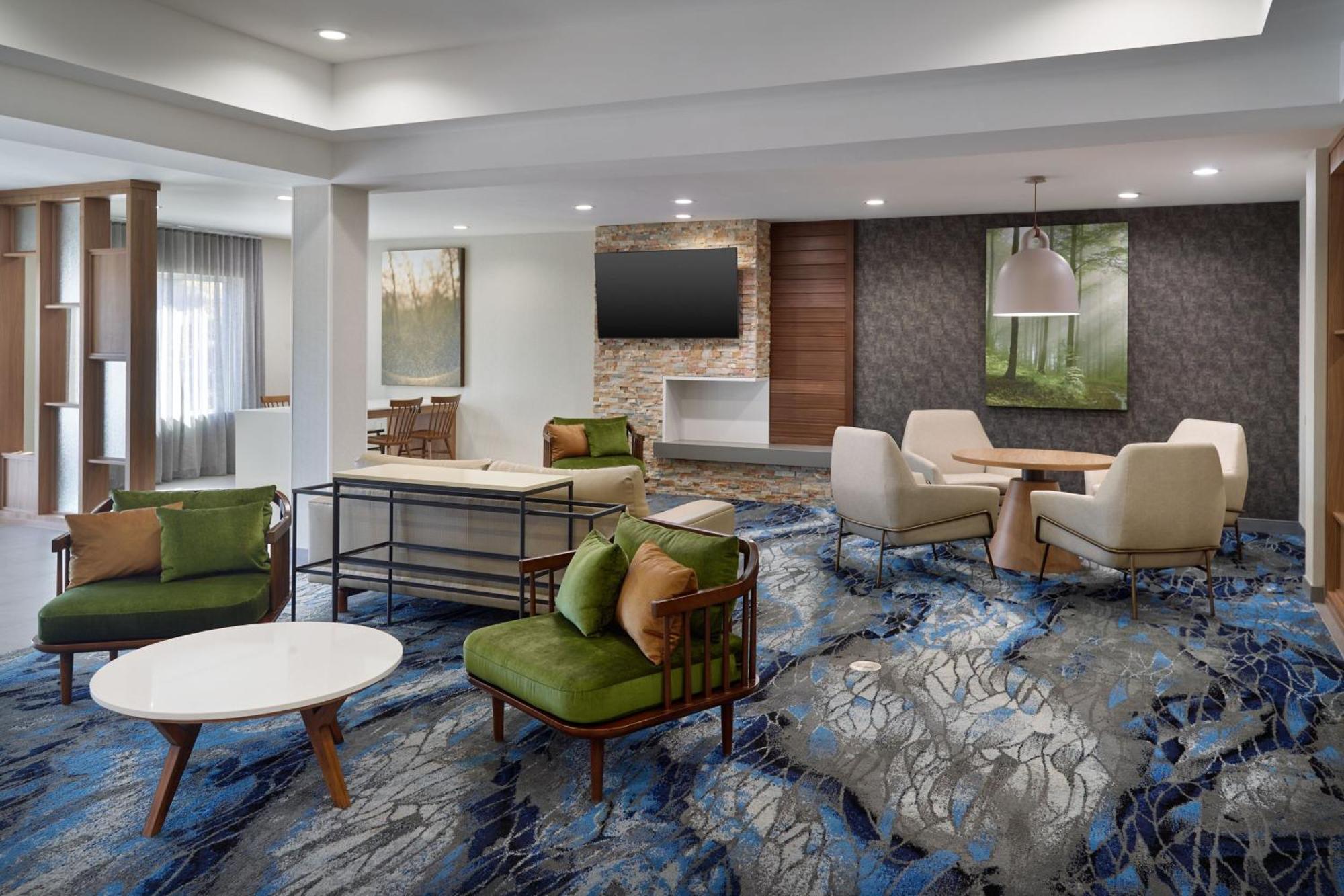 Fairfield Inn & Suites Atlanta Mcdonough Exterior photo
