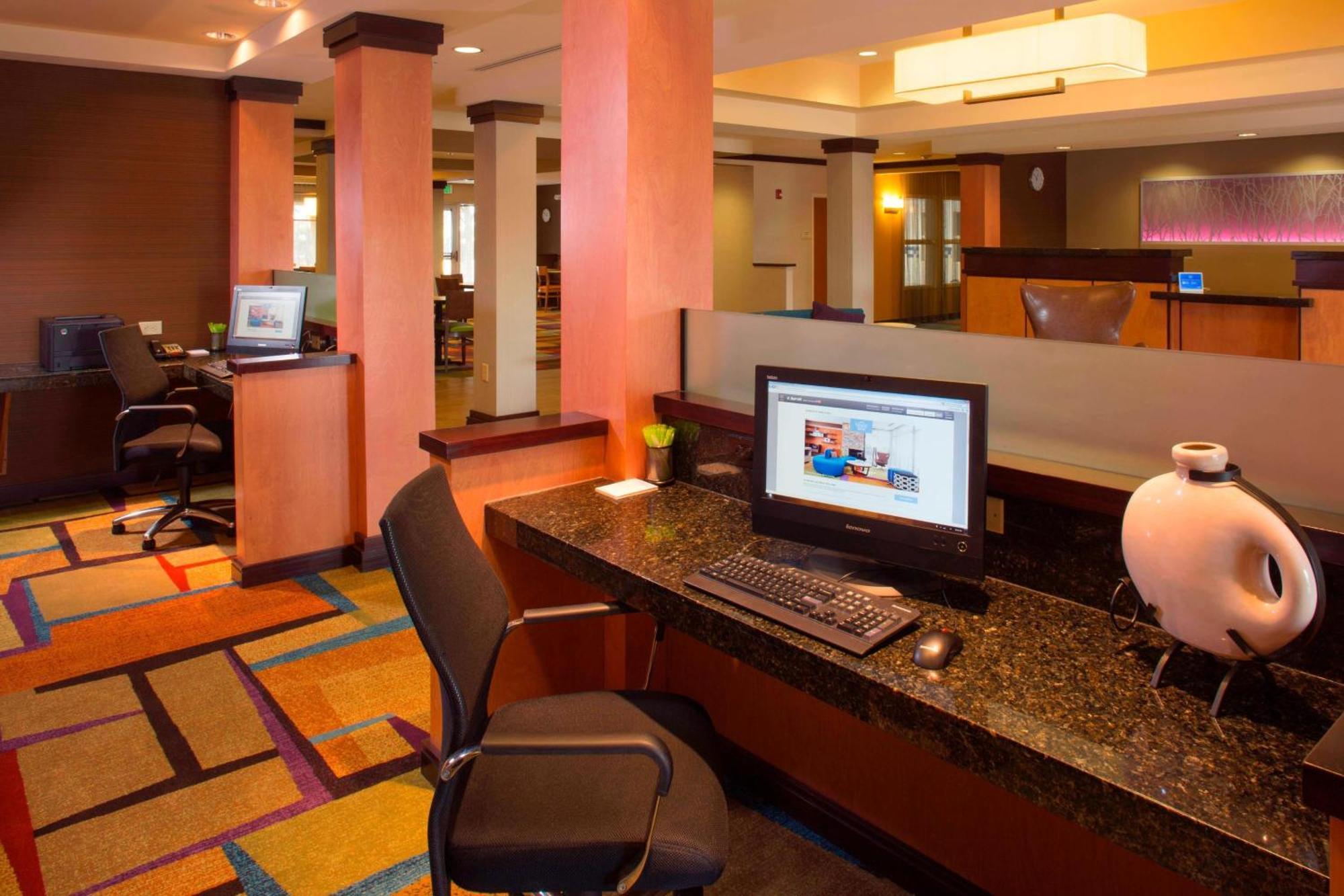 Fairfield Inn & Suites Atlanta Mcdonough Exterior photo